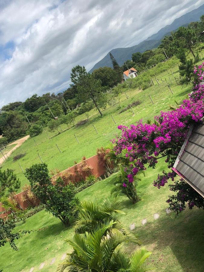 Villa Kailani Praia do Rosa Bagian luar foto